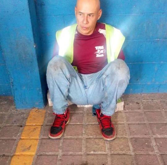 Amenazaba a motorista de la ruta 30 con un desarmador