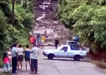 Ordenan cierre de carreteras en varios puntos del país