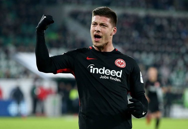 Jovic pasa a la historia al fulminar al Düsseldorf con tremenda goleada