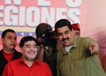Nicolás Maduro envió una carta a Diego Maradona por su cumpleaños