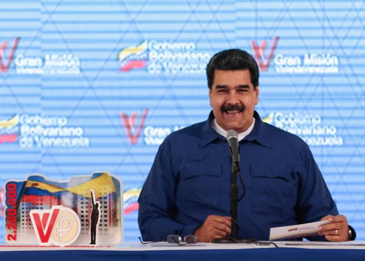 Venezuela cierra un programa de radio que cuestionó la transparencia de las elecciones