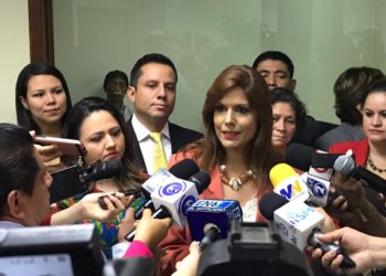 Milena Mayorga apoya el uso de brazaletes electrónicos para sujetos que agreden a mujeres