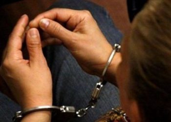 Capturan a mujer que apuñaló a su compañero de vida en San Salvador