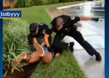 Los golpes de la policía de Florida a una adolescente de 14 años durante un arresto