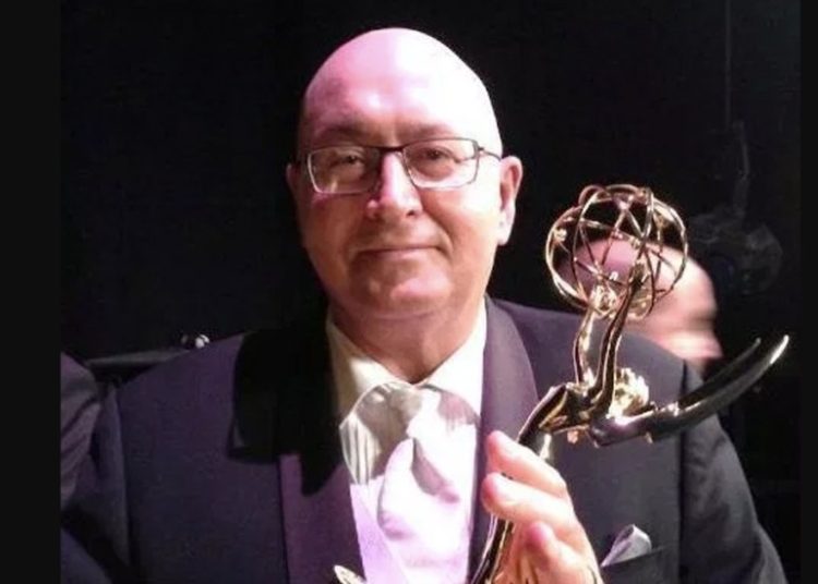 Muere integrante del equipo de película de Tom Hanks al caer de balcón