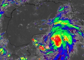 Tormenta ‘Michael’ se convierte en huracán