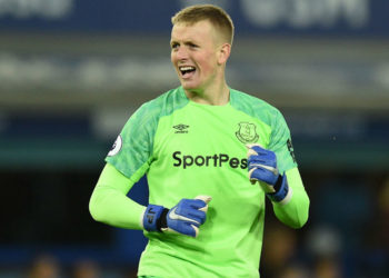 Everton rescata un punto de su visita al Chelsea