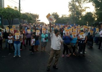 Exigen capturar a empresarios corruptos