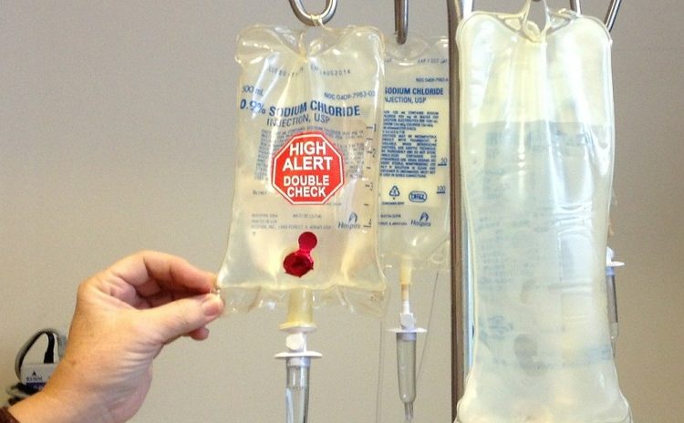 Recibe intensa quimioterapia durante 5 años por un raro cáncer que en realidad nunca tuvo