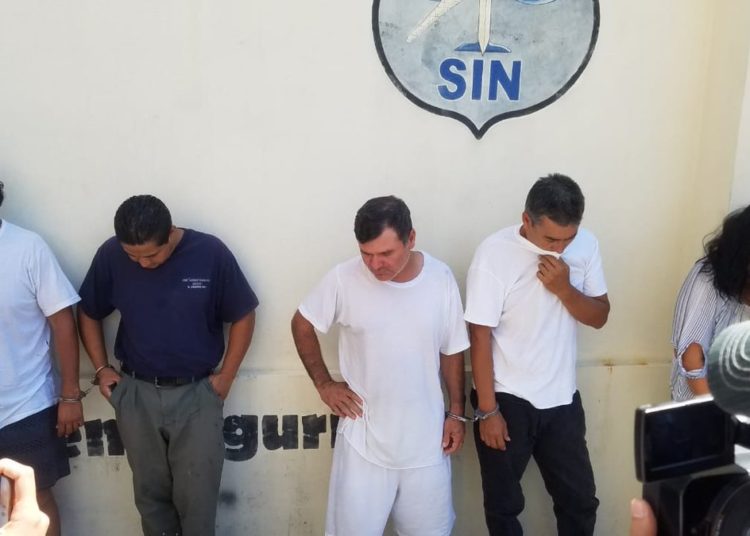 La policía desarticuló una banda que hurtaba y robaba vehículos