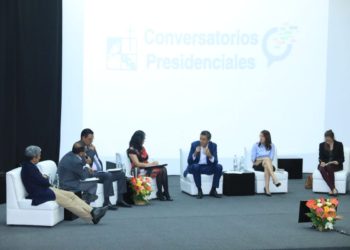 «A pesar de las imperfecciones son nuestros partidos y me siento orgulloso de ser el candidato de ARENA», afirmó Calleja