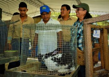 Gobierno verifica avances en la construcción de Centro de Emprendimiento Agropecuaria en Sonsonate