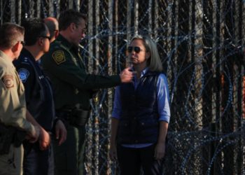 Secretaria de Seguridad Nacional de Estados Unidos critica el fallo judicial sobre asilo: «Nadie entrará ilegalmente a nuestro país”