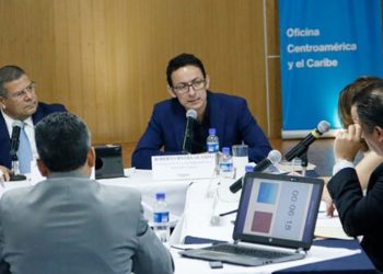 VAMOS se compromete a trabajar por el sector agrícola del país