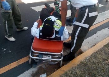 Gestor de tráfico es atropellado frente a nueva Terminal de Oriente