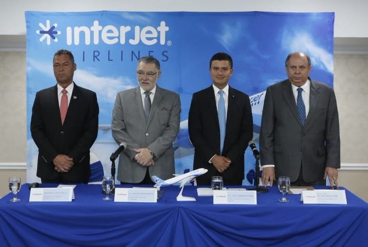 Aerolínea Interjet abre operaciones en El Salvador con vuelos desde $249