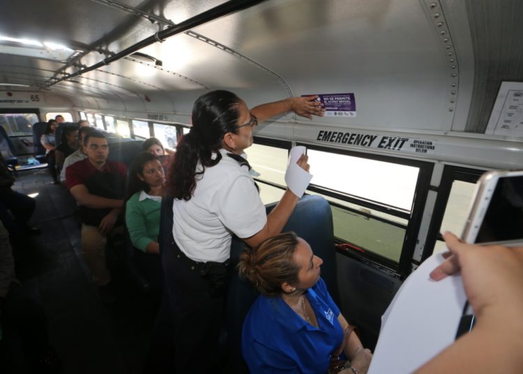 Lanzan campaña para denunciar hechos de violencia contra la mujer en el transporte colectivo