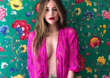 Camila Sodi impacta con sexy lencería en Instagram
