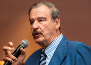 Vicente Fox: «De todo corazón, ayudaré a pagar el muro»
