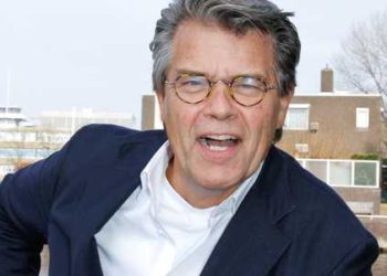 Hombre de 69 años, que se siente de 49, inicia pleito legal para cambiarse la edad