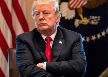 Trump se retracta del permiso dado a los militares para disparar a migrantes de las caravanas