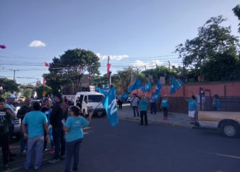 Nuevas Ideas realiza trabajo territorial en Mejicanos