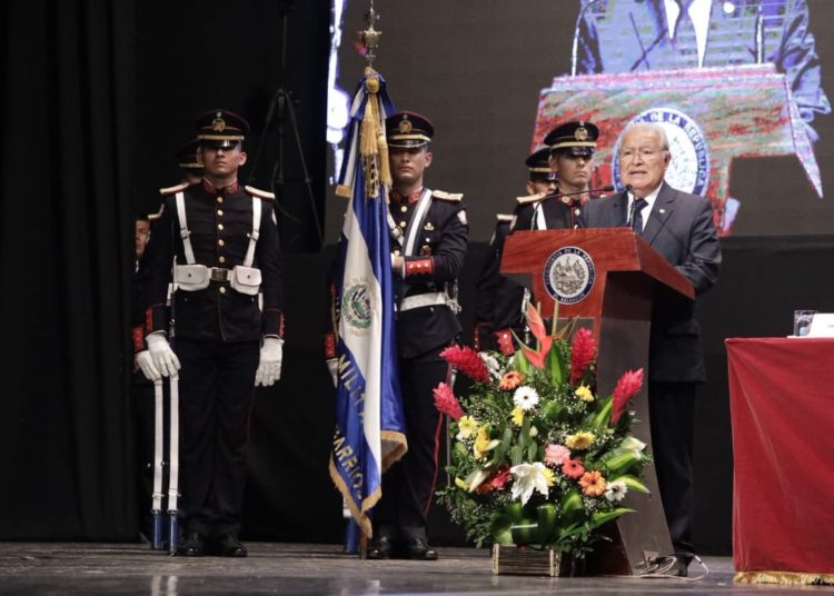 Presidente Salvador Sánchez Cerén destaca papel de la fuerza armada y reitera la confianza de su gobierno