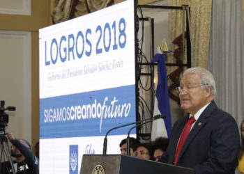 Presidente Sánchez Cerén destaca que 450 mil personas han salido de la extrema pobreza durante su gobierno