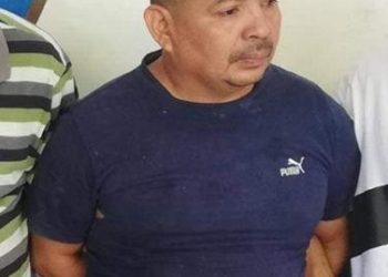 Síndico y profesor que colaboraban con pandillas seguirán proceso en libertad