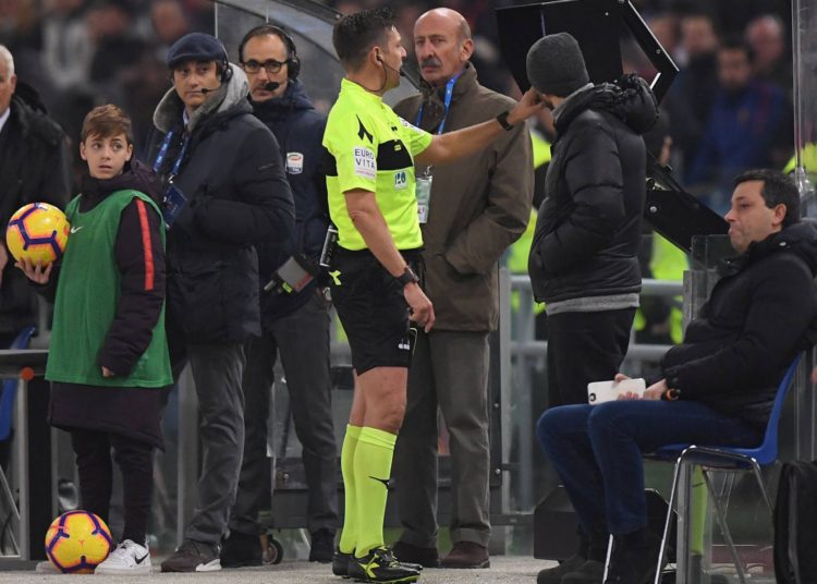 La UEFA aprueba el uso del VAR para la Champions League