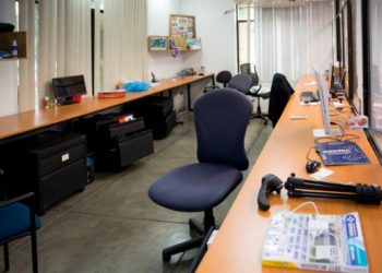 Policía de Nicaragua se toma la redacción del periódico Confidencial