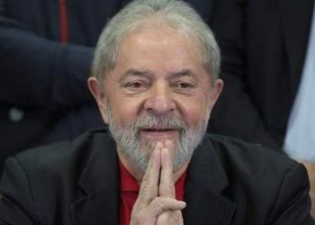 Un juez de Brasil emite fallo que puede liberar al expresidente Lula da Silva