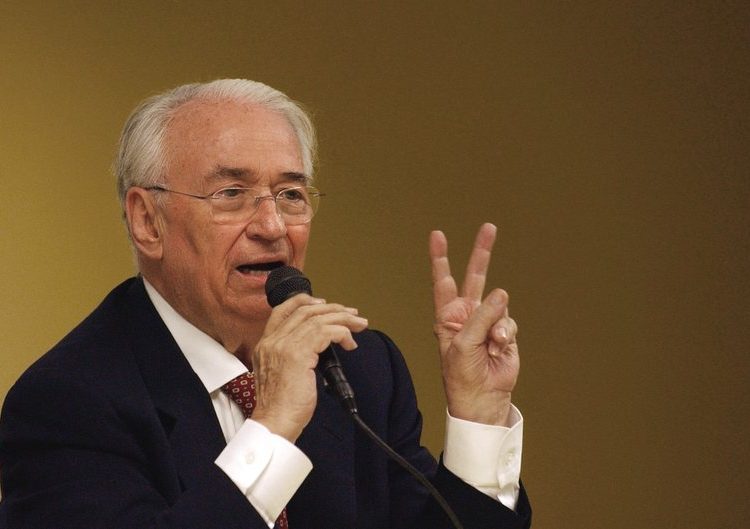 Iván Duque confirma muerte de expresidente Belisario Betancur