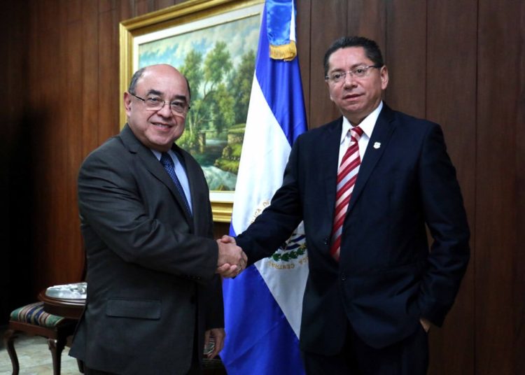 Douglas Meléndez en Imágenes