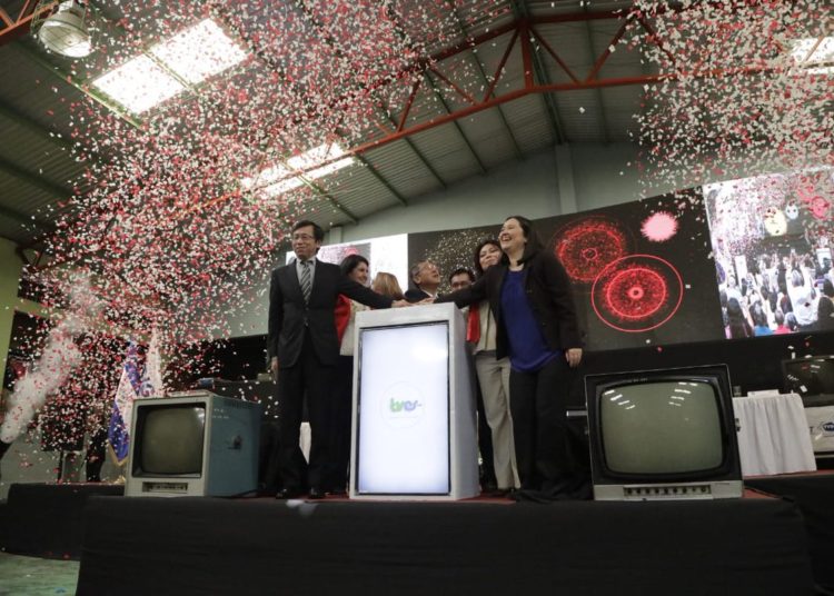 Gobierno hace oficial el encendido de la Televisión Digital