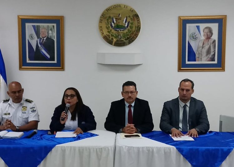 Gobierno agilizará paso en puntos fronterizos por fiestas de fin de año