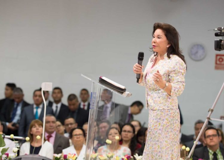 Especial – Los Magnates de Dios parte II: María Luisa Piraquive