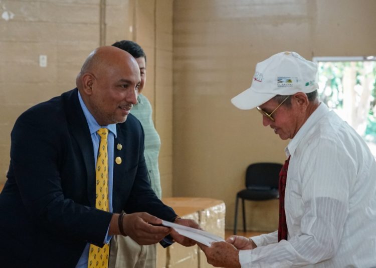 Alcalde de Ciudad Delgado despide a empleados que se negaron a ser reubicados