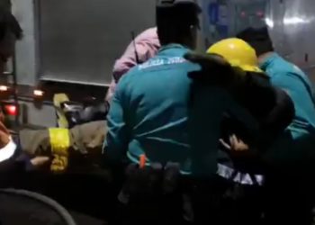 Bombero se electrocuta al extinguir incendio en San Miguel