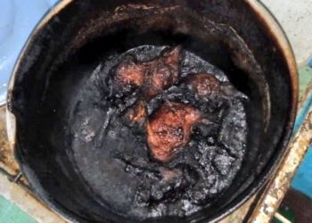 Bomberos acuden a emergencia por quema de alimentos