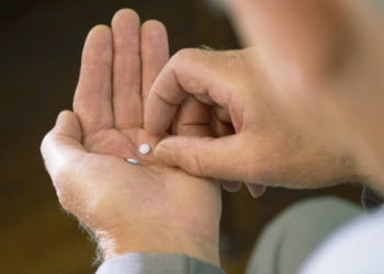 Mató a su pareja con sobredosis de pastillas para dormir porque no podía «soportar su elevado deseo sexual»