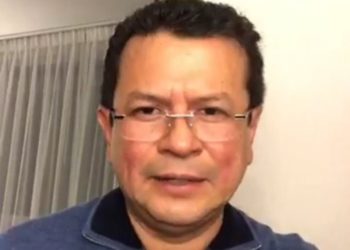 Hugo Martínez cierra el año retando a Bukele a debatir sobre evasión y elusión fiscal