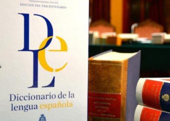 Las palabras «memes», «selfis», entre otras, ya llegaron al Diccionario de la RAE
