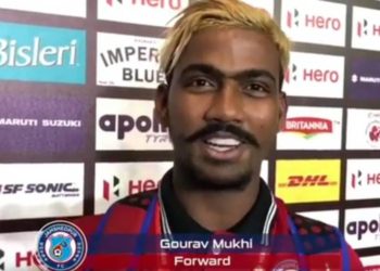 Largo bigote delató a futbolista indio «de 16 años» que en realidad tiene 28