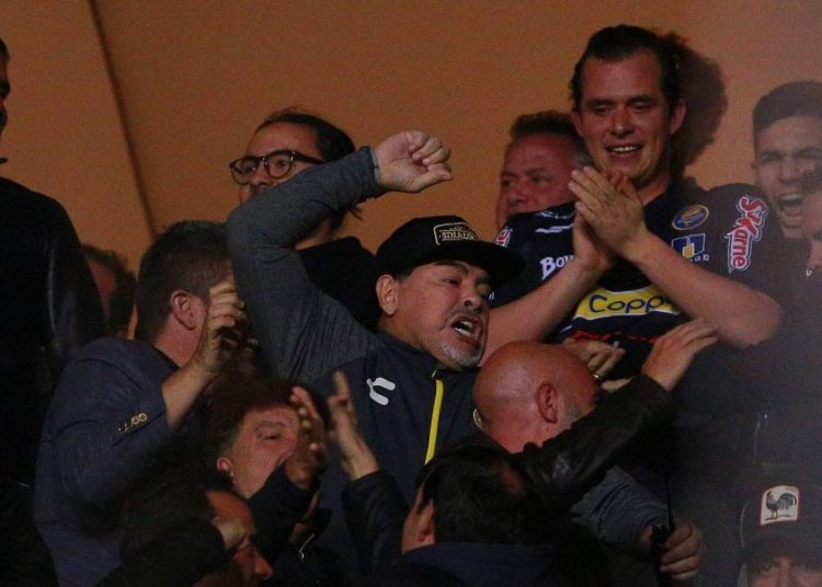 [VÍDEO] Sancionan a Maradona por su violenta reacción en la final del Ascenso MX