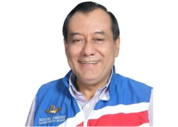 Concejales destituyen al alcalde del Puerto de La Libertad bajo acusaciones de malversación de fondos