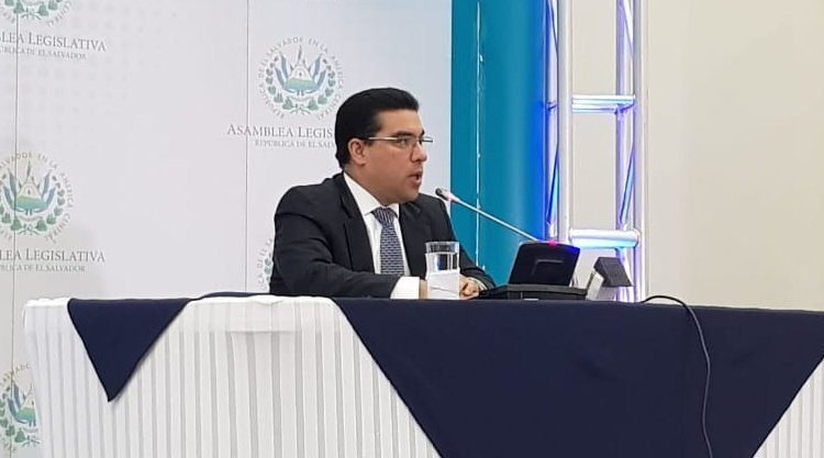 ¿Quién es Raúl Melara, el ungido por todos los partidos para administrar la justicia en el país?