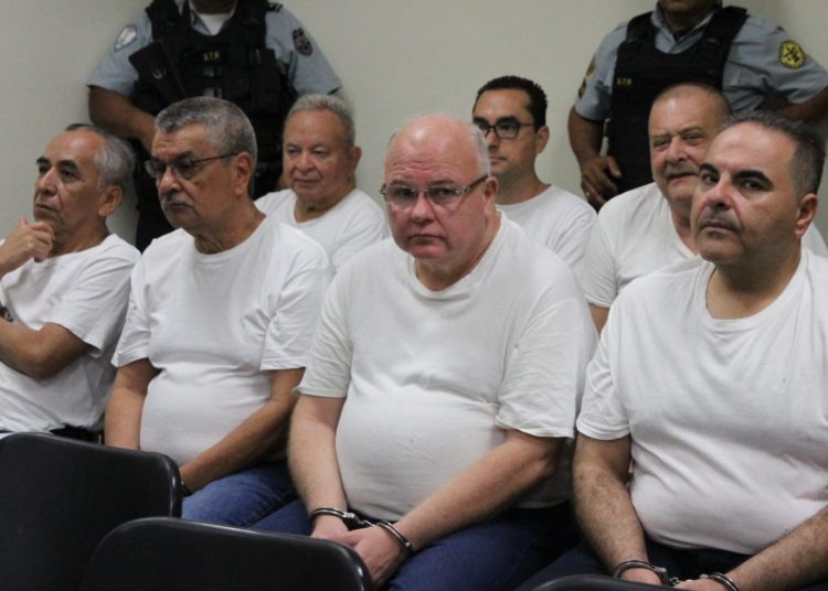 RESUMEN 2018 | Un expresidente condenado y otro exonerado es lo que dejó el 2018 en la justicia salvadoreña