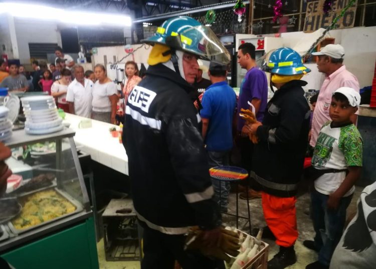 Bomberos reportan tres personas quemadas en San Vicente