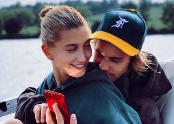 Justin Bieber le dedica serenata a su esposa en el mismo lugar donde le había cantado a Selena Gomez